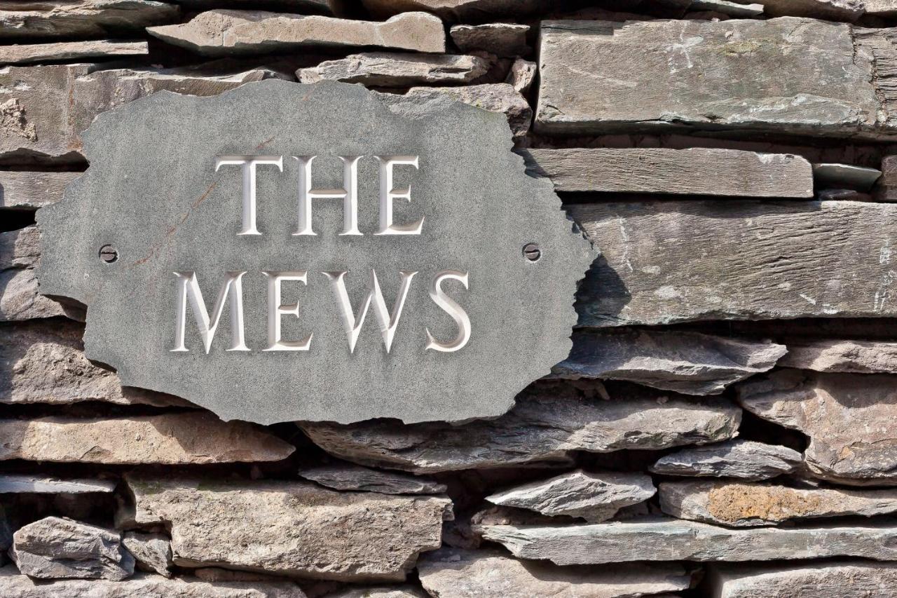 The Mews Boutique Deluxe Apartments, Sleep 2-6 People , Central Location, Free Parking Windermere Eksteriør bilde